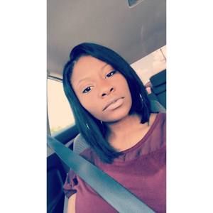 Meet your Posher, Lexi